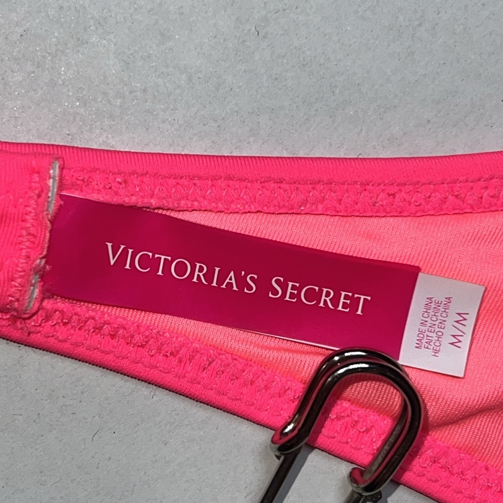 Victoria's Secret Women’s Neon Pink Bikini Top with flower detail M - Picture 8 of 9